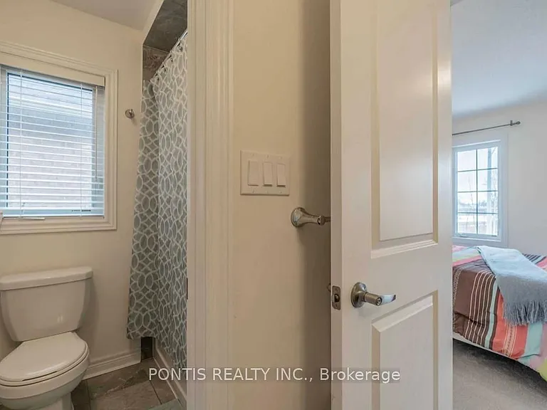 2318 Lozenby St — Photo 26