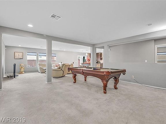 5th image of 738 Kibbey St