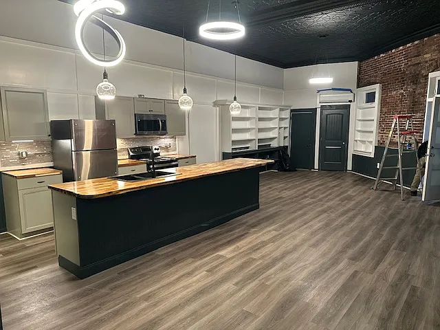 37 Main St #1 — Photo 1