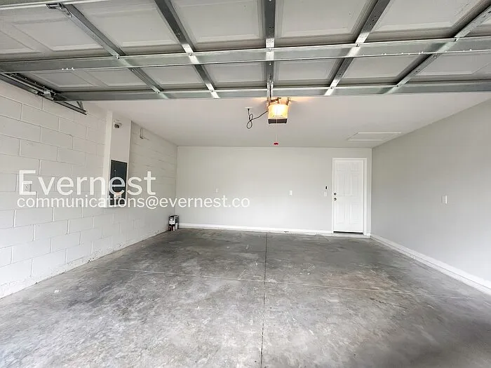 11 Postman Ln — Photo 13
