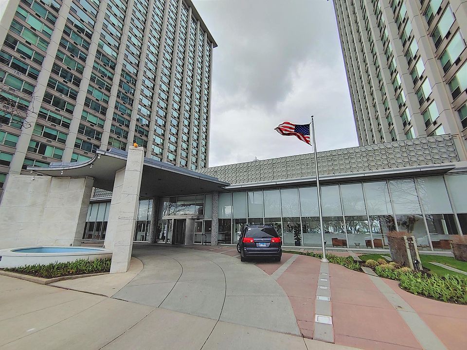 1st image of 3600 N Lake Shore Dr APT 304
