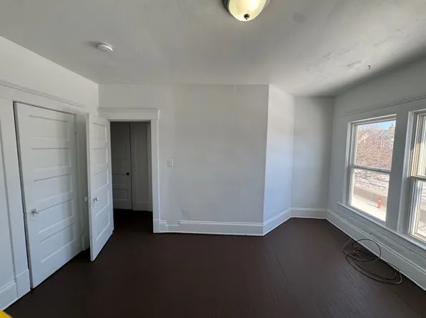 3300 W 98th St #2-3292, Cleveland, OH 44102