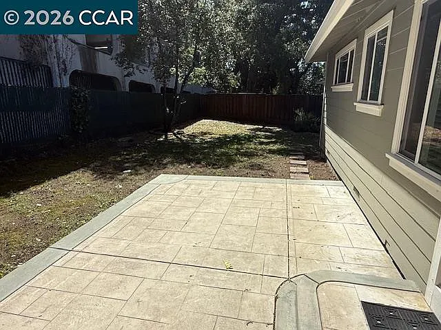 1489 Carmel Dr — Photo 12