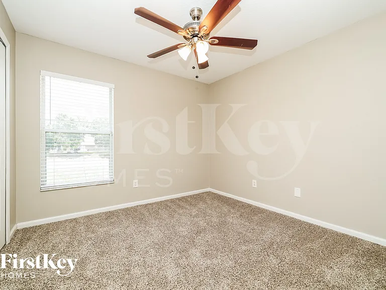 10214 Hunters Haven Blvd — Photo 12