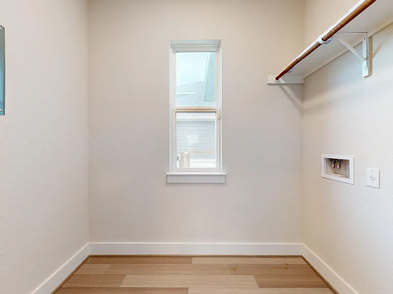 11526 Hollering Pass — Photo 20