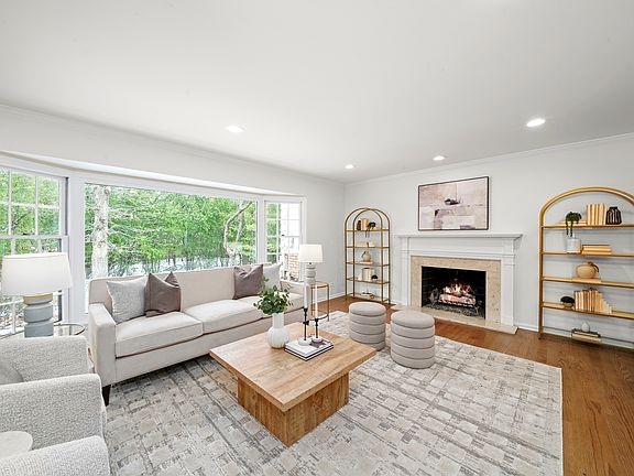 2nd image of 524 Forest Hill Rd