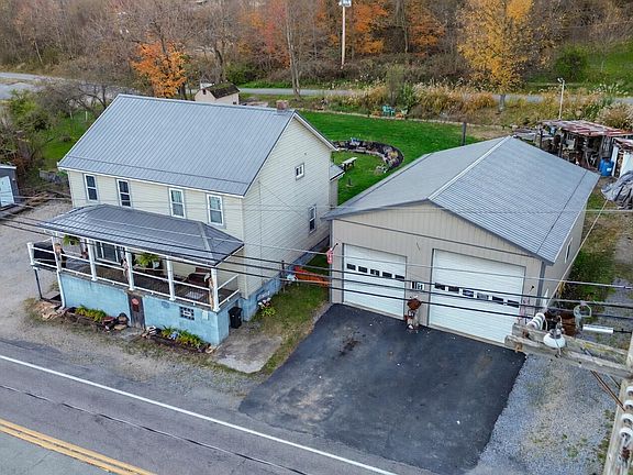 4th image of 1018 Station Rd