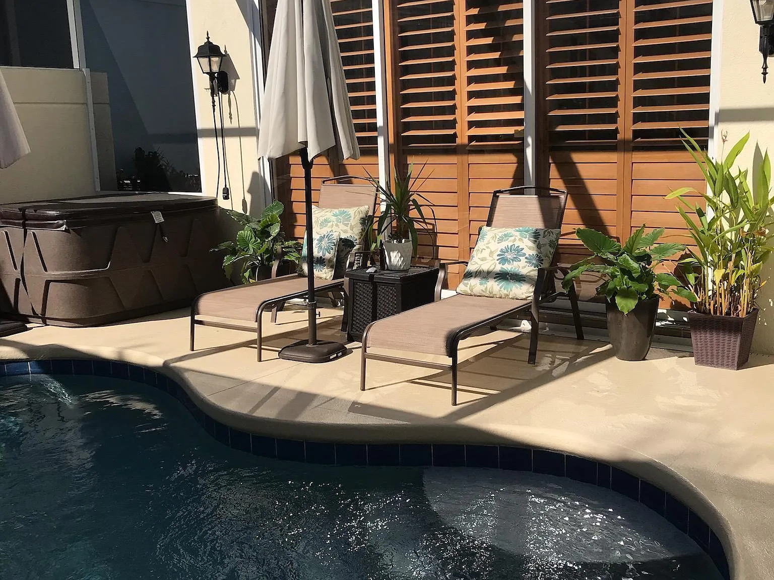 3 bed, 1812 sqft, $4,000 — Photo 2