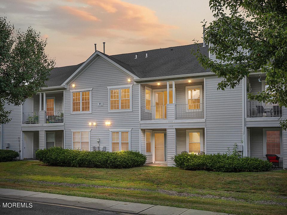 1st image of 1115 Waters Edge Drive