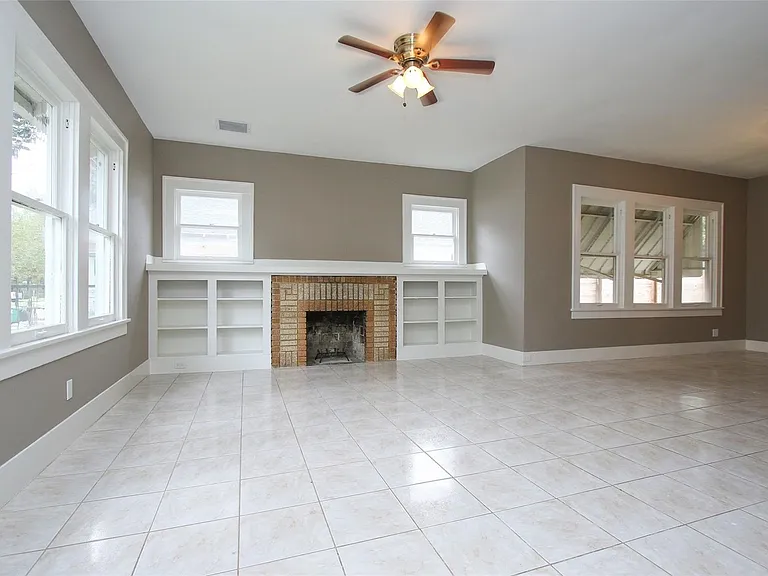 1127 Walling St — Photo 12