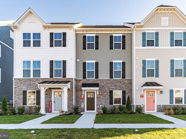 12255 Hidden Bay Dr #4, Berlin, MD 21811