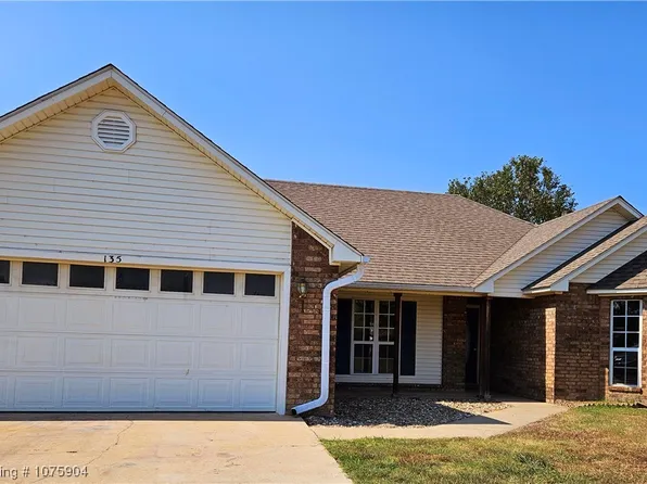 135 Locust Dr, Greenwood, AR 72936