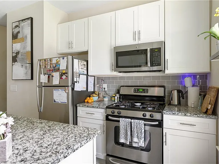 820 Elbert St SW #820 — Photo 8