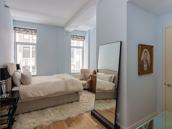 3rd image of 59 John St APT 3A