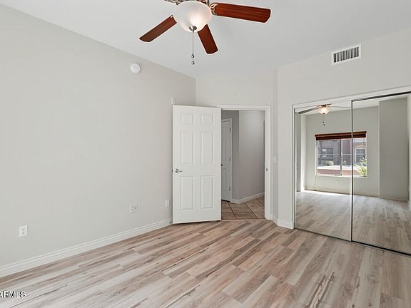 4th image of 5350 E Deer Valley Dr Unit 1252