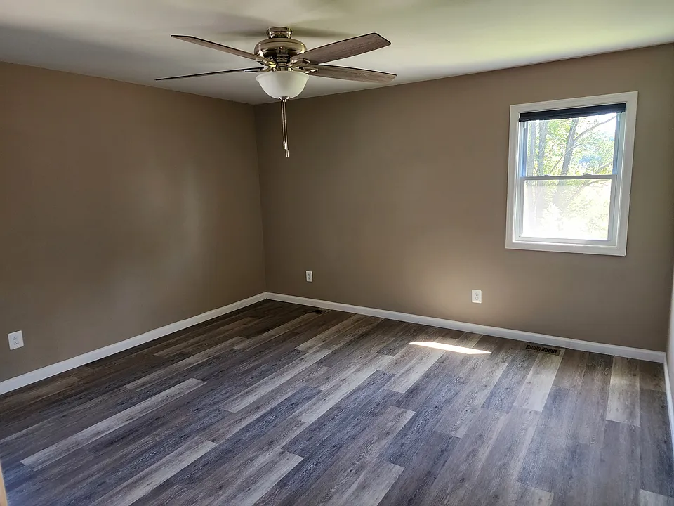 290 E Asbury Anderson Rd