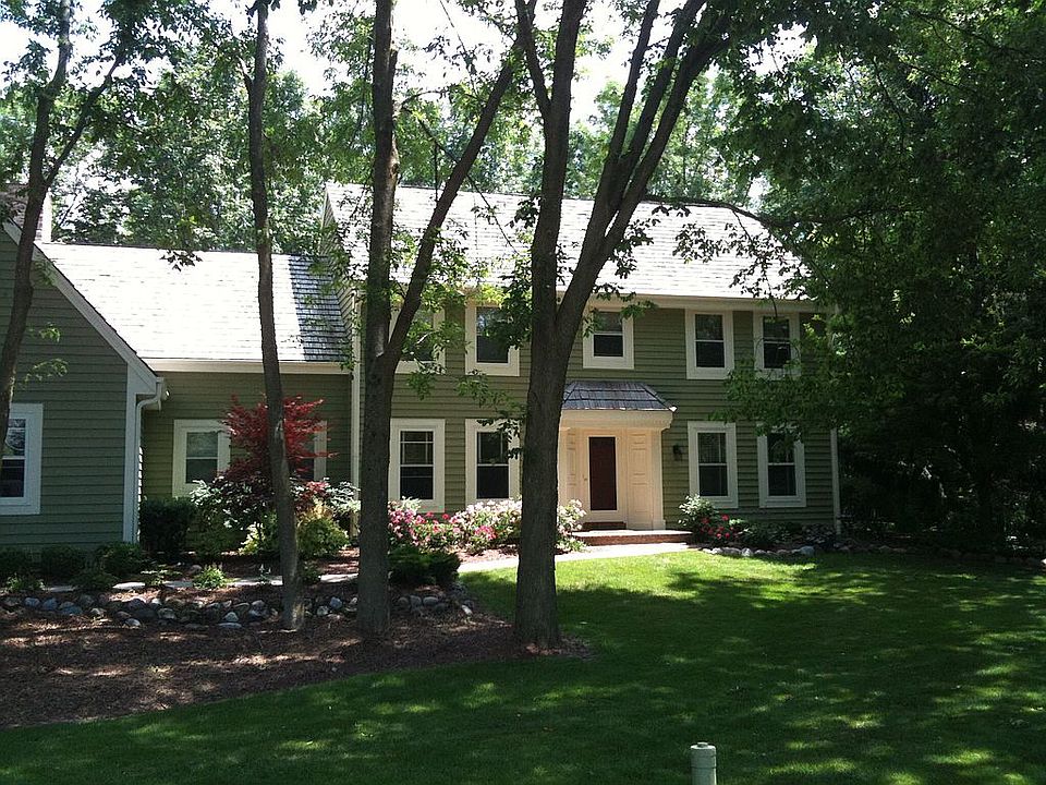 1st image of 3519 W River Ct