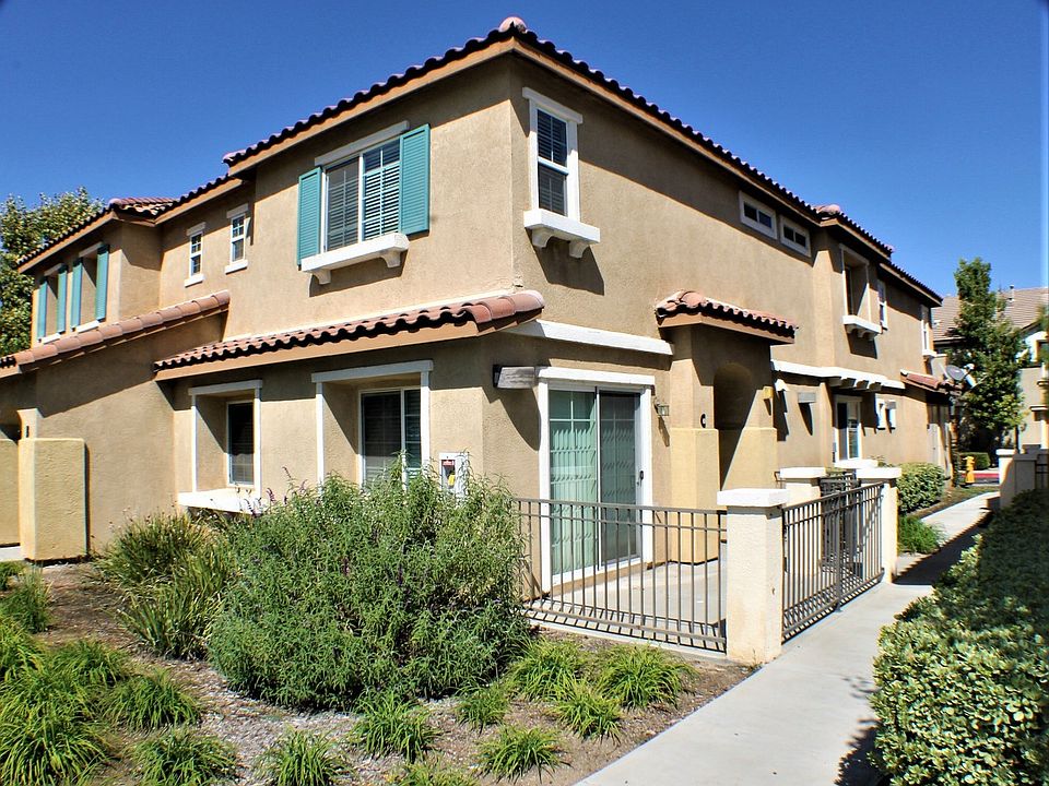1st image of 25790 Iris Ave Unit C