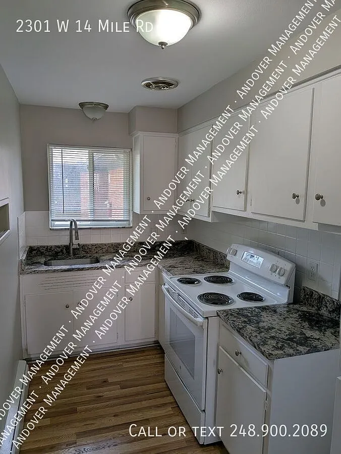 Maple Ranch - Renovated 1 Bedroom Apartment — Photo 2