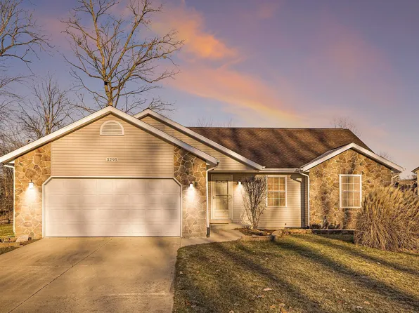 3295 N Old Farm Rd E, Warsaw, IN 46582