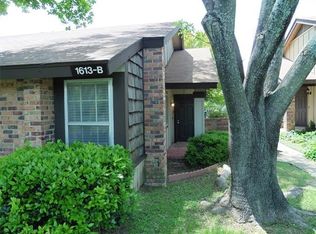 1613 W Braker Ln, Austin, TX 78758