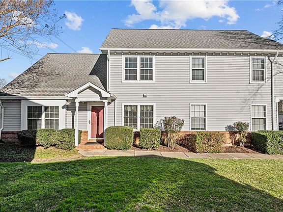 3rd image of 851 Shoal Creek Trl