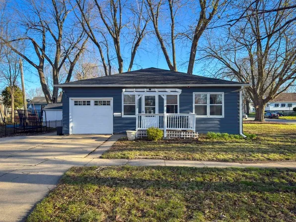 1233 6th St, Boone, IA 50036