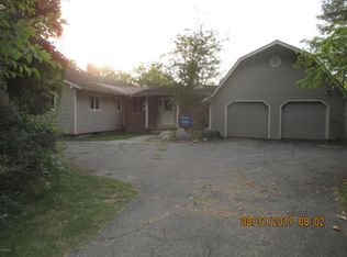 10540 Baker Ave SE, Alto, MI 49302