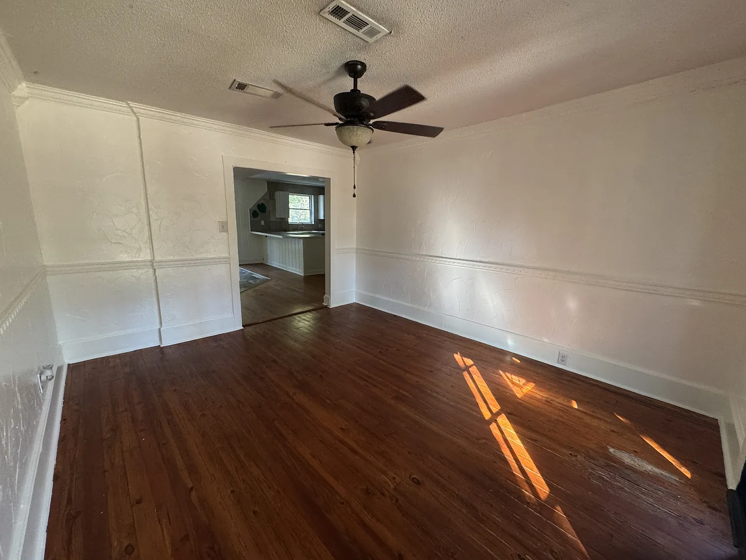 3986 Fortner Street - 1 — Photo 3