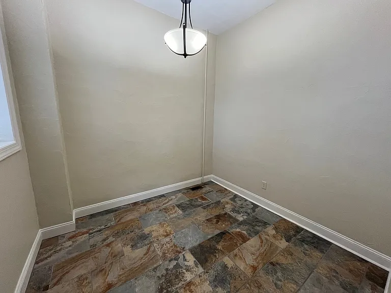 6709 Penn Ave — Photo 18