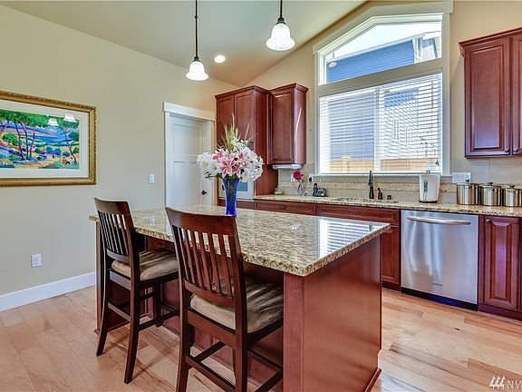 4th image of 9425 McBane Ave SE
