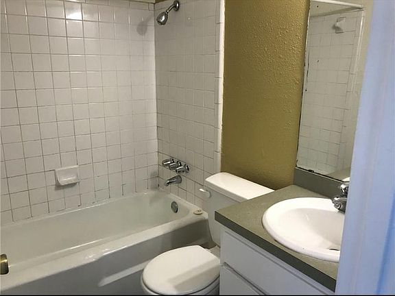 4th image of 1501 W North Loop Blvd #103