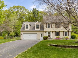 105 Gateway Commons Dr, Gorham, ME 04038