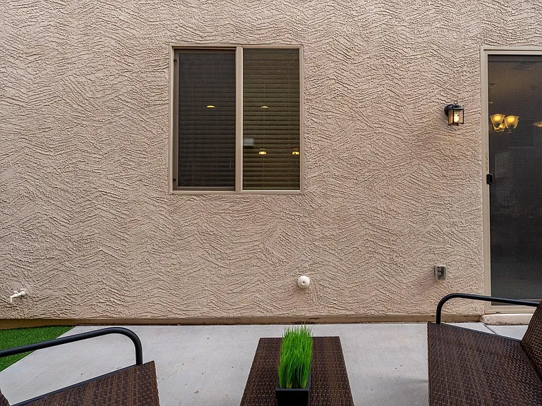 9122 W Coolbrook Ave — Photo 37