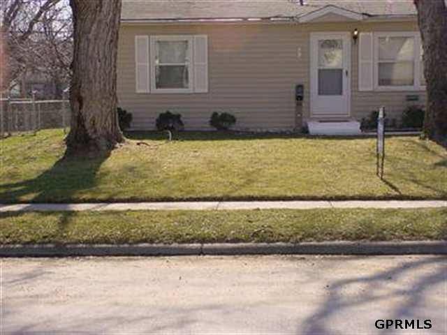 1st image of 7229 Park View Blvd