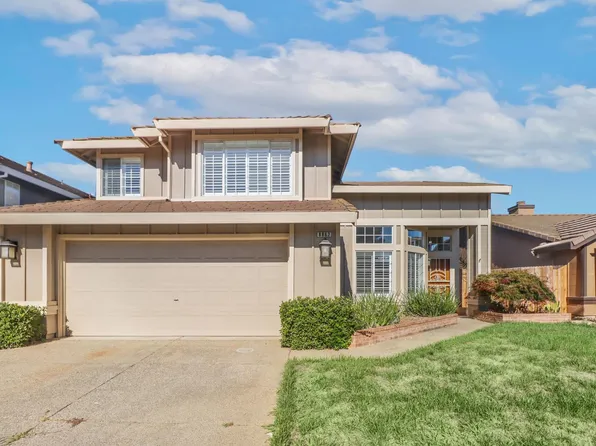 8862 Starfall Way, Elk Grove, CA 95624