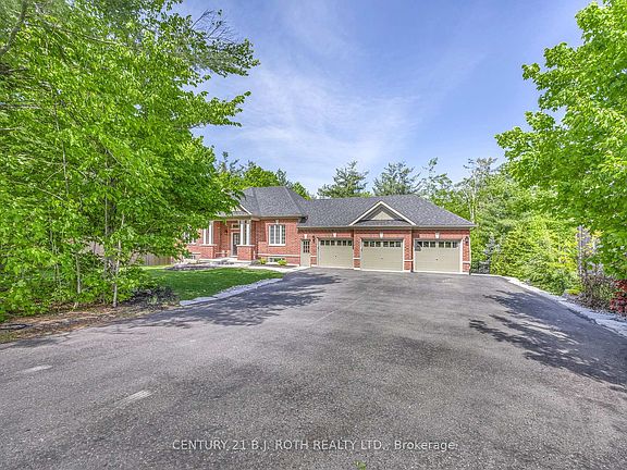 2nd image of 50 Diamond Valley Dr