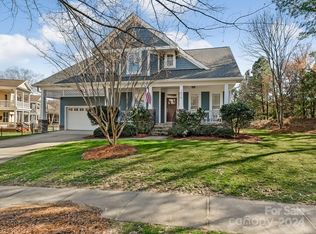 1016 Windsong Bay Ln, Tega Cay, SC 29708