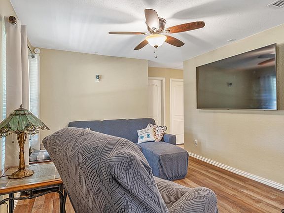 2nd image of 230 Debra Dr