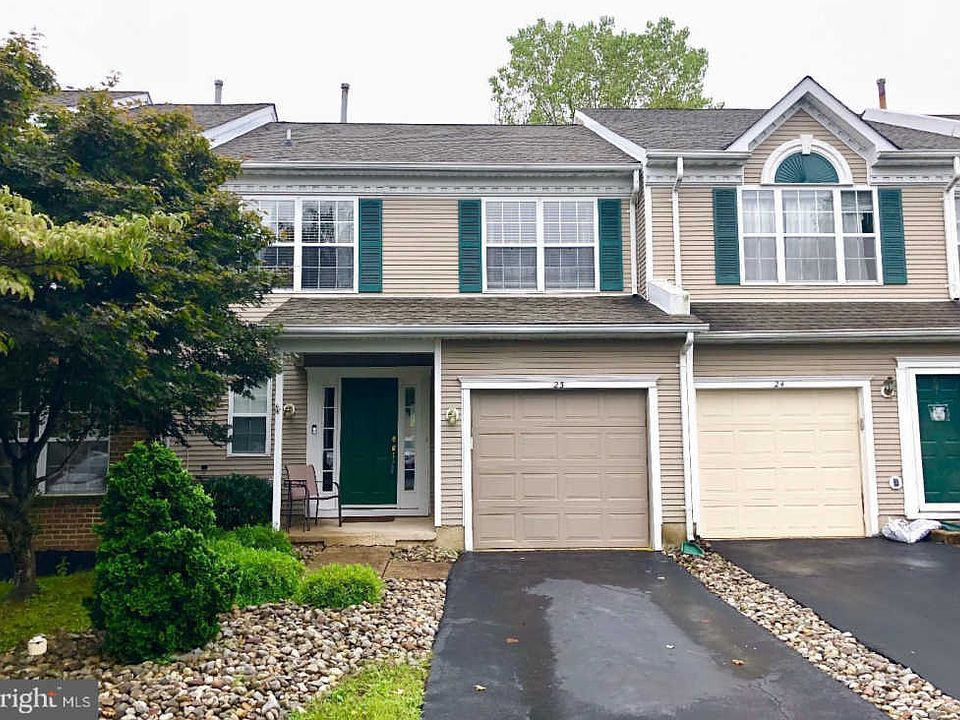 1st image of 23 Camellia Ct