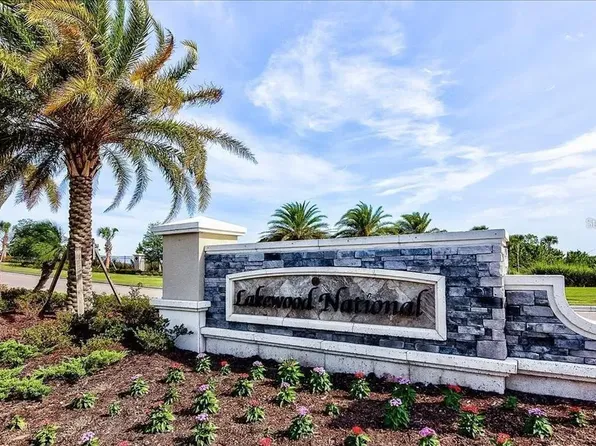 5567 Palmer Cir Unit 202, Bradenton, FL 34211