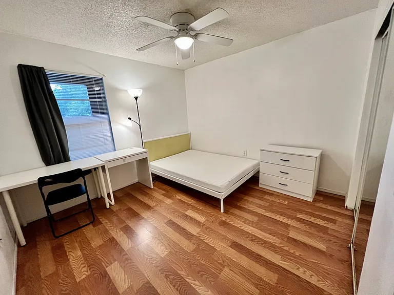 14301 Hanging Moss Cir #201 — Photo 2