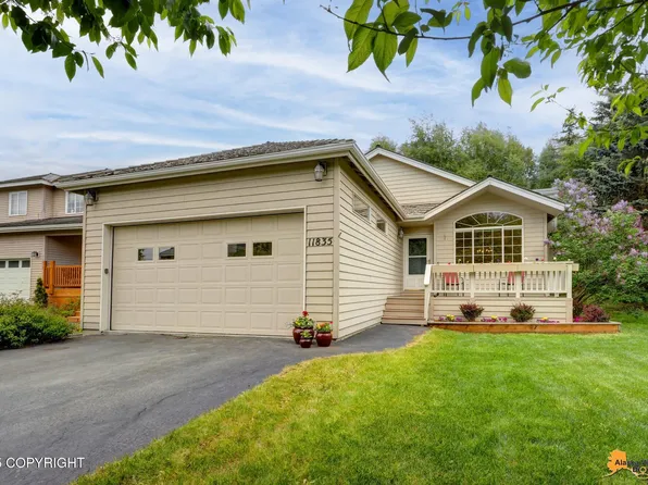 11835 Spyglass Cir, Anchorage, AK 99519