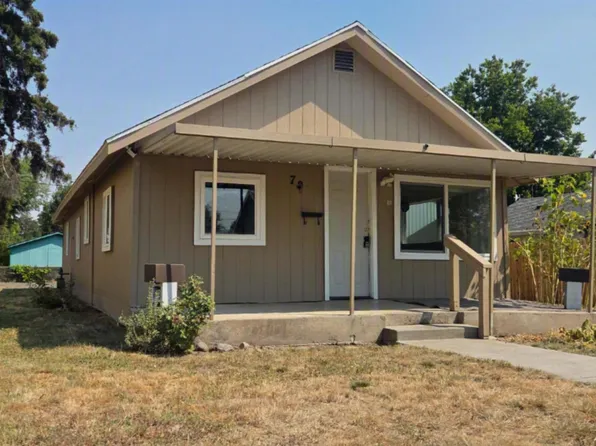 729 4th St, Clarkston, WA 99403