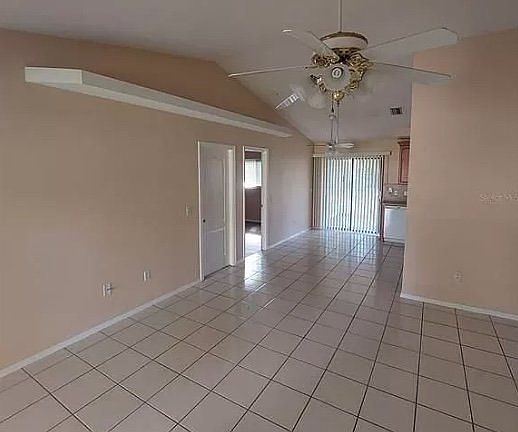 3rd image of 4641 Mac Caughey Dr