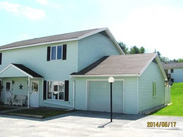 155 Dorr Dr APT 22, Rutland, VT 05701