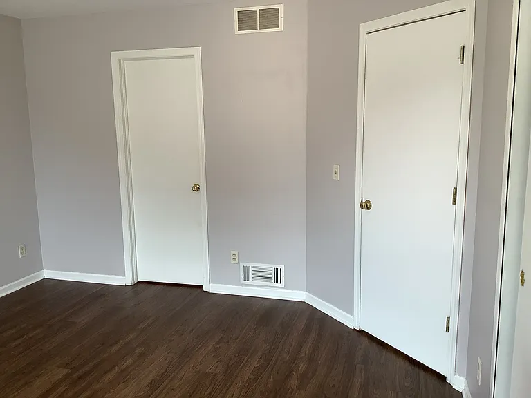 8298 Macintosh Ln — Photo 6