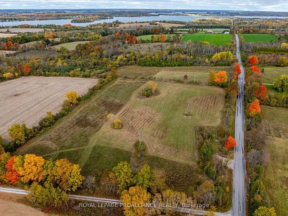 4th image of LOT Centre Line