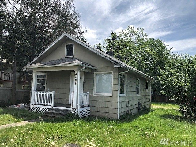 2nd image of 4500 111th St SW #6