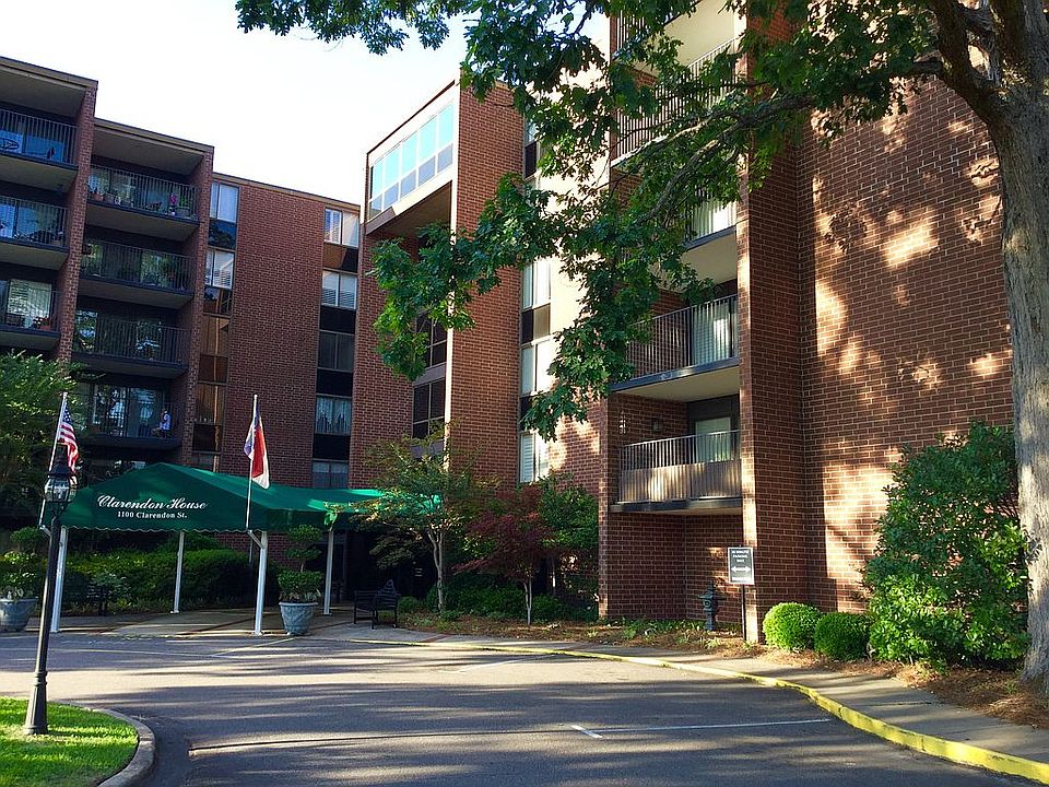 Unit 211 Clarendon St. Fayet